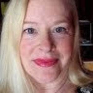 Meet your Posher, Janine